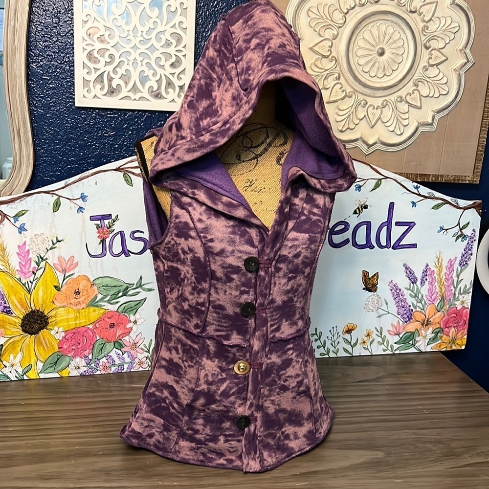 GODDESS WARE HOODED VEST PURPLE TIE DYE MEDIUM